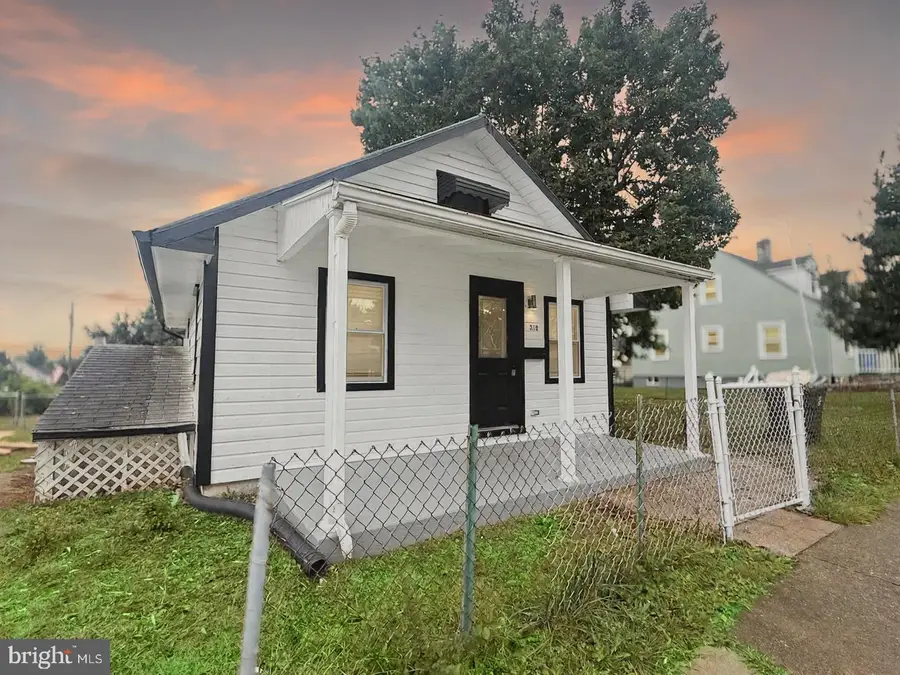 518 Stratford Ave, Hagerstown, MD 21740 - Image #2