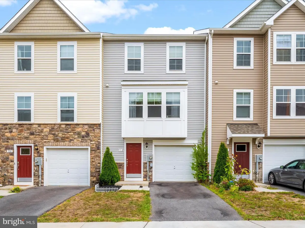 912 Mercer Dr, Hagerstown, MD 21742 - Image #1