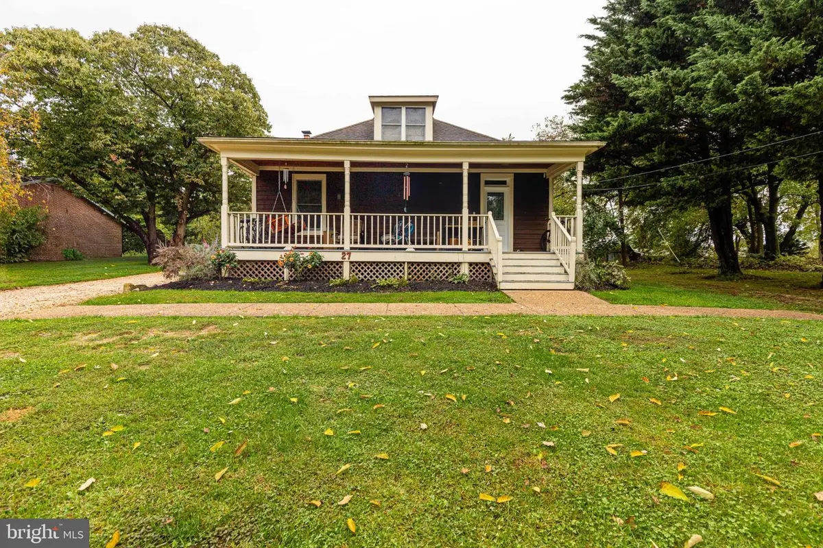 27 Hebb Rd, Hagerstown, MD 21740 - Image #1