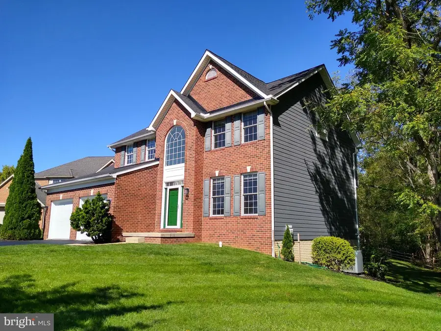 410 Londontowne Ct, Hagerstown, MD 21740 - Image #2