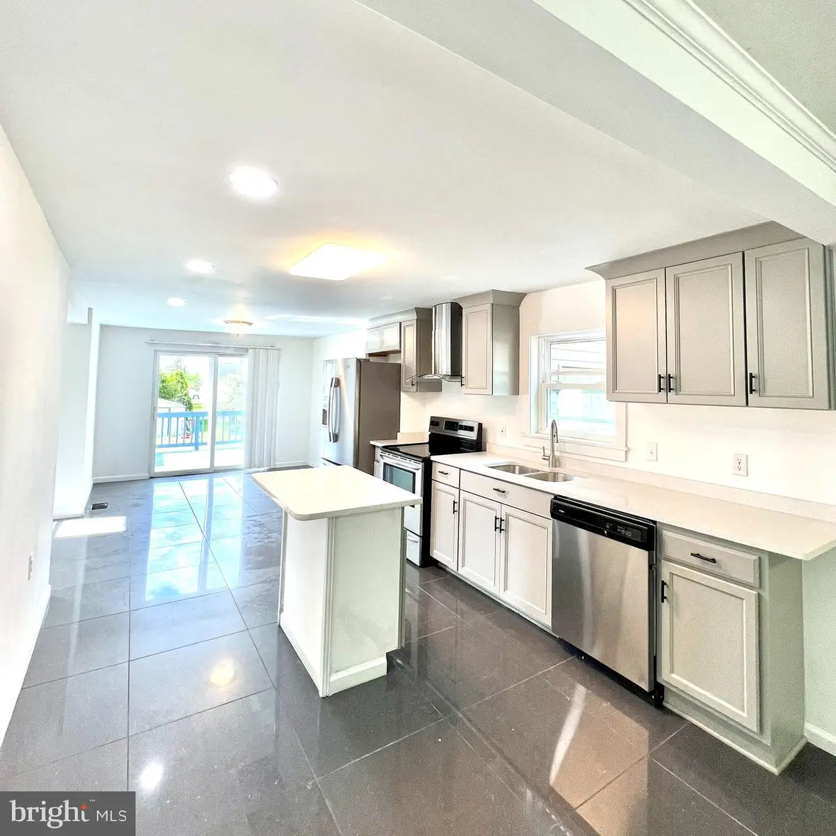 351 Liberty St, Hagerstown, MD 21740 - Image #1