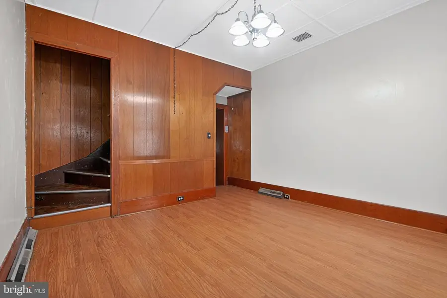 527 W Church St, Hagerstown, MD 21740 - Image #3