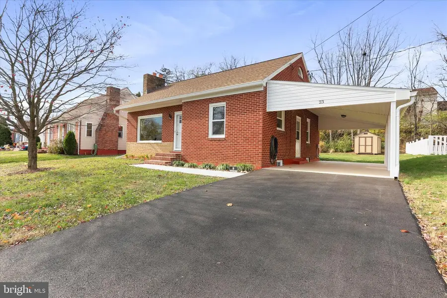 23 Atlantic Dr, Hagerstown, MD 21742 - Image #2