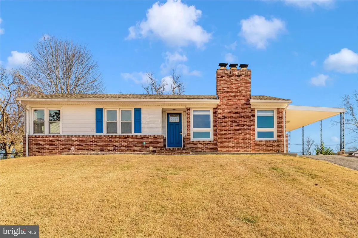 27 Lehigh Ave, Hagerstown, MD 21742 - Image #1