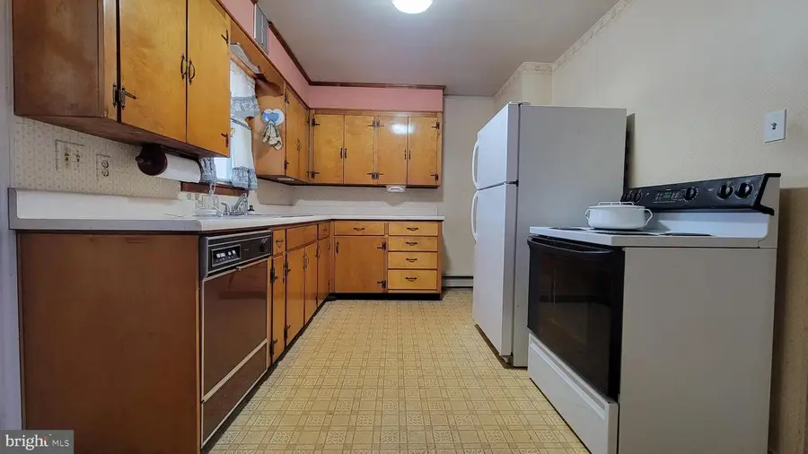 221 Devonshire Rd, Hagerstown, MD 21740 - Image #3