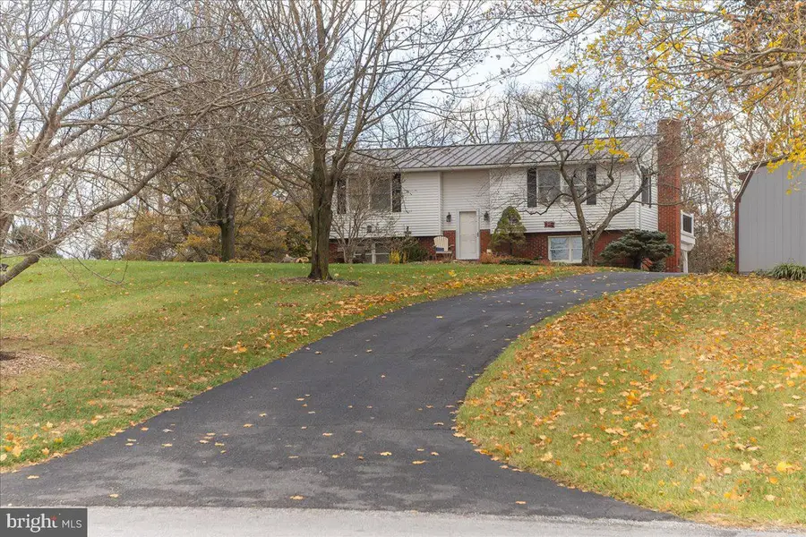 11701 Walnut Point Rd, Hagerstown, MD 21740 - Image #2