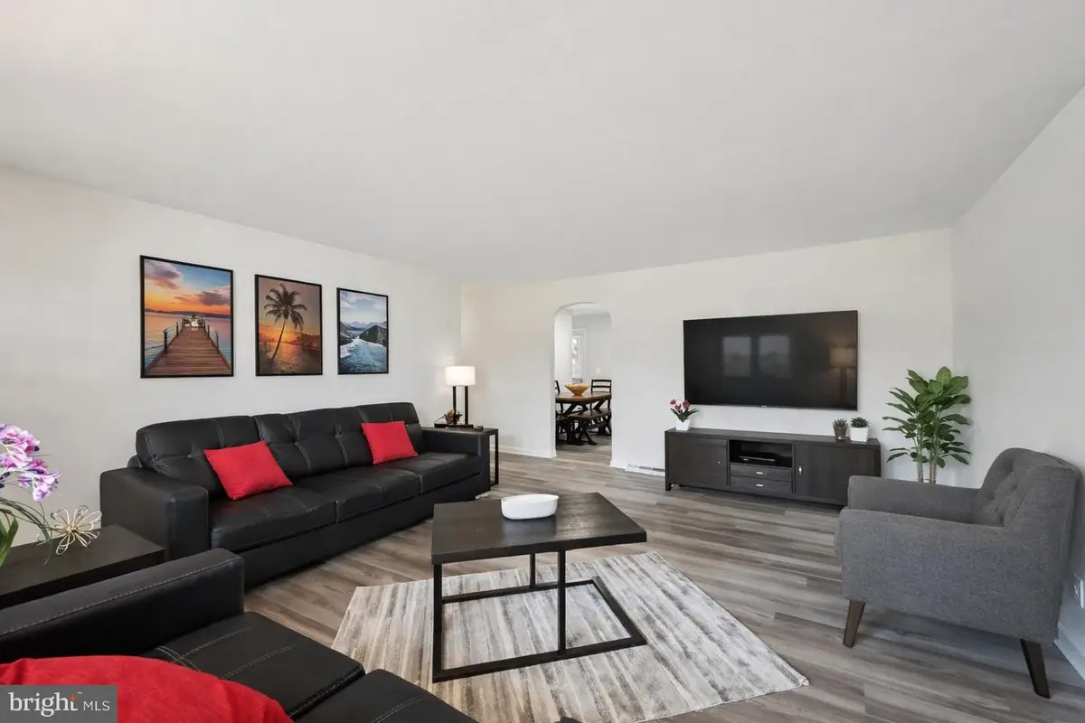 11936 Comanche Dr, Smithsburg, MD 21783 - Image #1