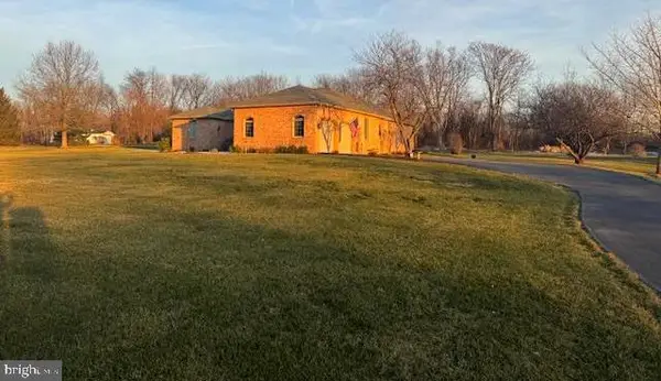 8971 Light St, WILLIAMSPORT, MD 21795