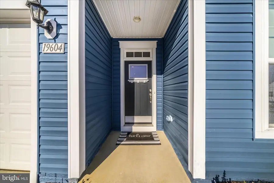 19604 Lavender Ln, Hagerstown, MD 21742 - #2