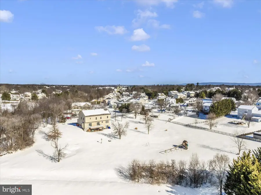 19529 Portsmouth Dr, Hagerstown, MD 21742 - #3