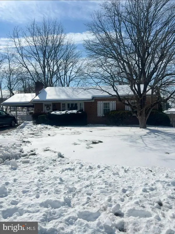 17709 Crest Dr, HAGERSTOWN, MD 21740