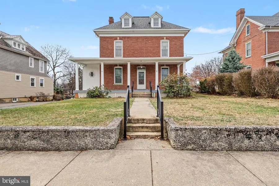 72 S Main St, Smithsburg, MD 21783 - #3