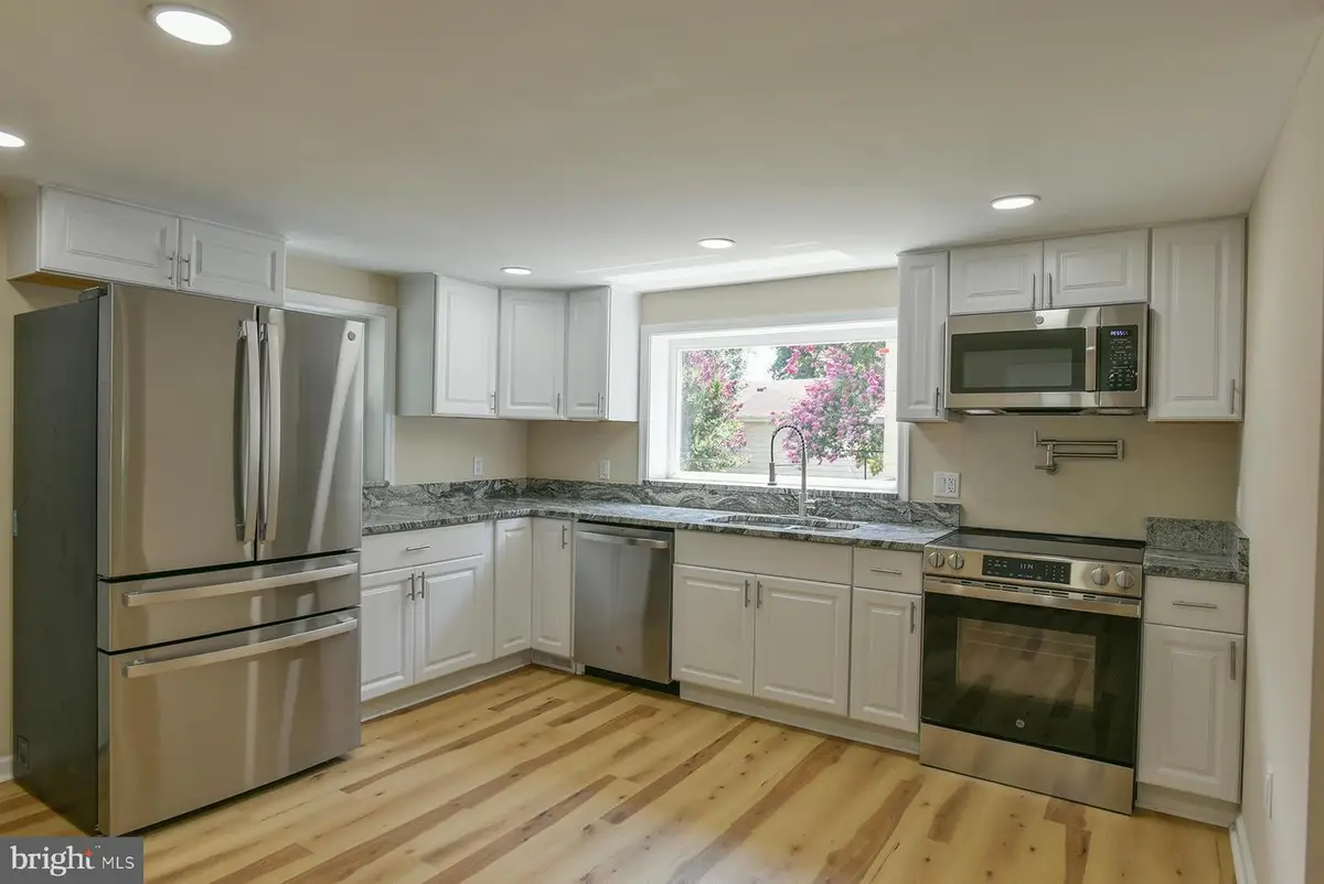 70 Nottingham Rd, Hagerstown, MD 21740 - #1