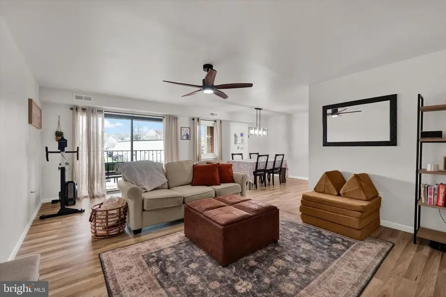 1633 Edgewood Pl #201, Hagerstown, MD 21740 - #3