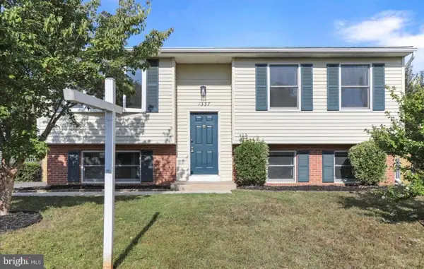 1337 Cedarwood Dr, HAGERSTOWN, MD 21742