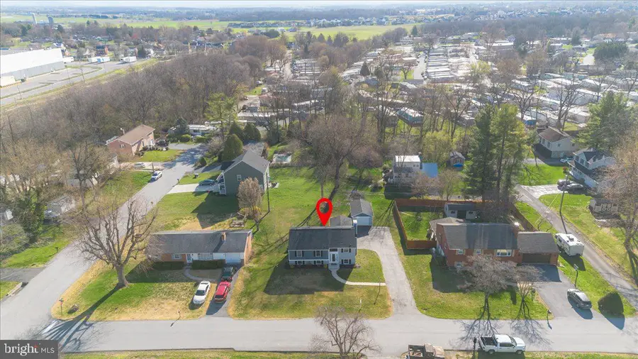 13825 Woodland Heights Dr, Hagerstown, MD 21742 - #2