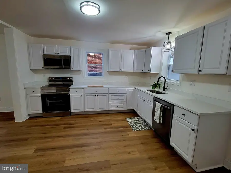 11424 Englewood Rd, Hagerstown, MD 21740 - #3