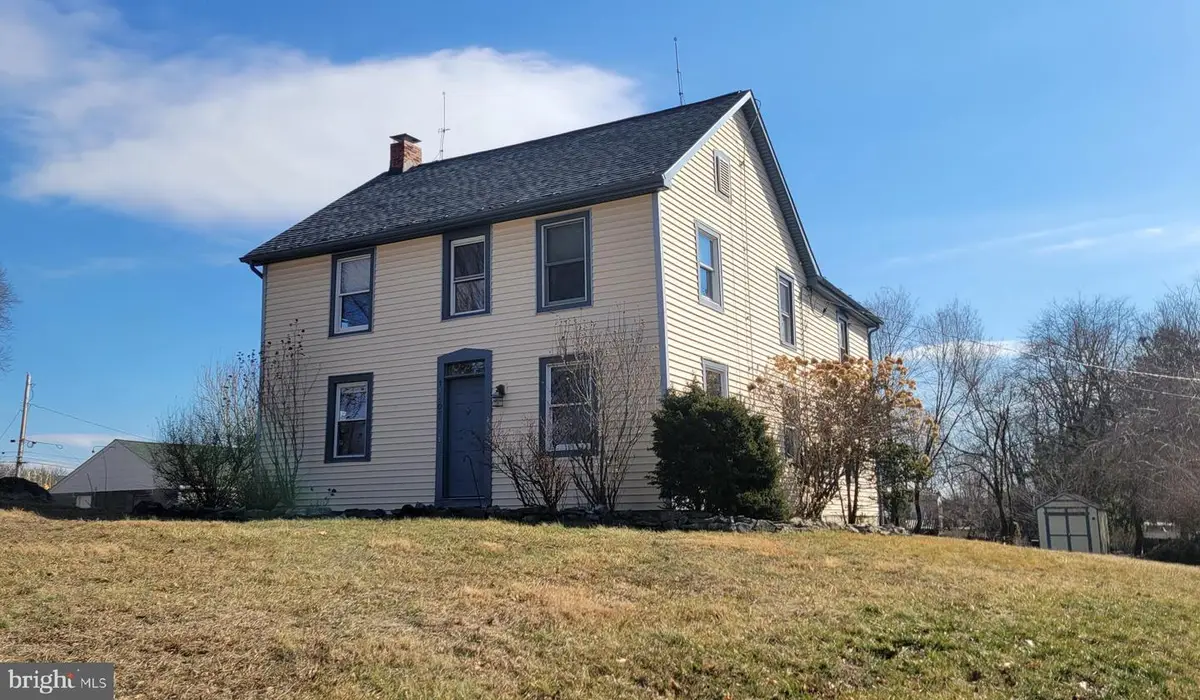 17507 Gay St, Hagerstown, MD 21740 - #1