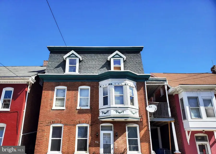 616 W Franklin St, Hagerstown, MD 21740 - #2
