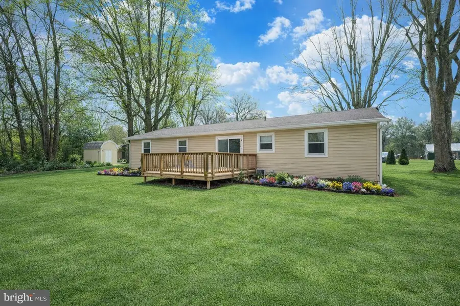 64 Stanley Hauver Dr, Smithsburg, MD 21783 - #2