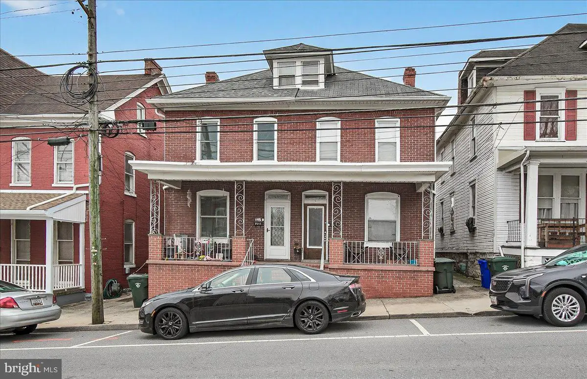 907 W Washington St W, Hagerstown, MD 21740 - #1