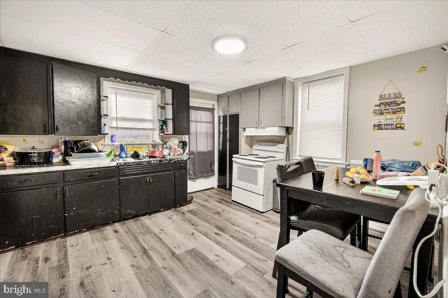 907 W Washington St W, Hagerstown, MD 21740 - #3