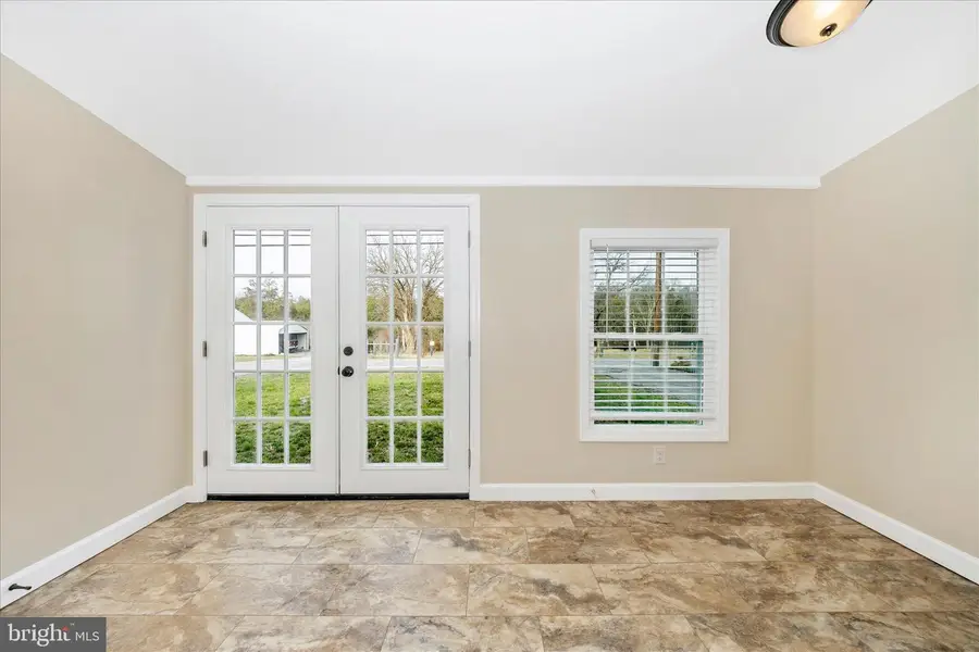 12401 Cedar Ridge Rd, Williamsport, MD 21795 - #3