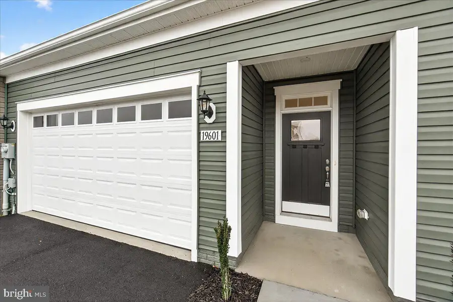 19601 Lavender Ln, Hagerstown, MD 21742 - #3