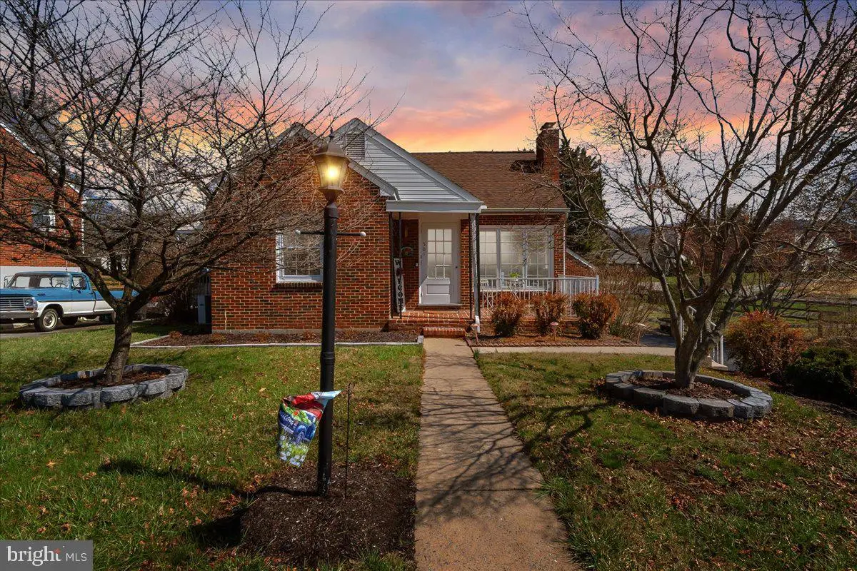 501 N Main St, Boonsboro, MD 21713 - #1