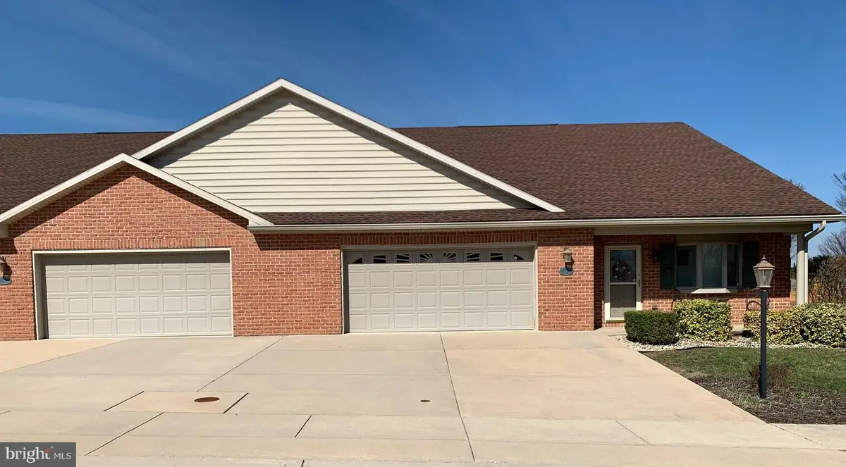 13301 Marquise Dr, Hagerstown, MD 21742 - #1