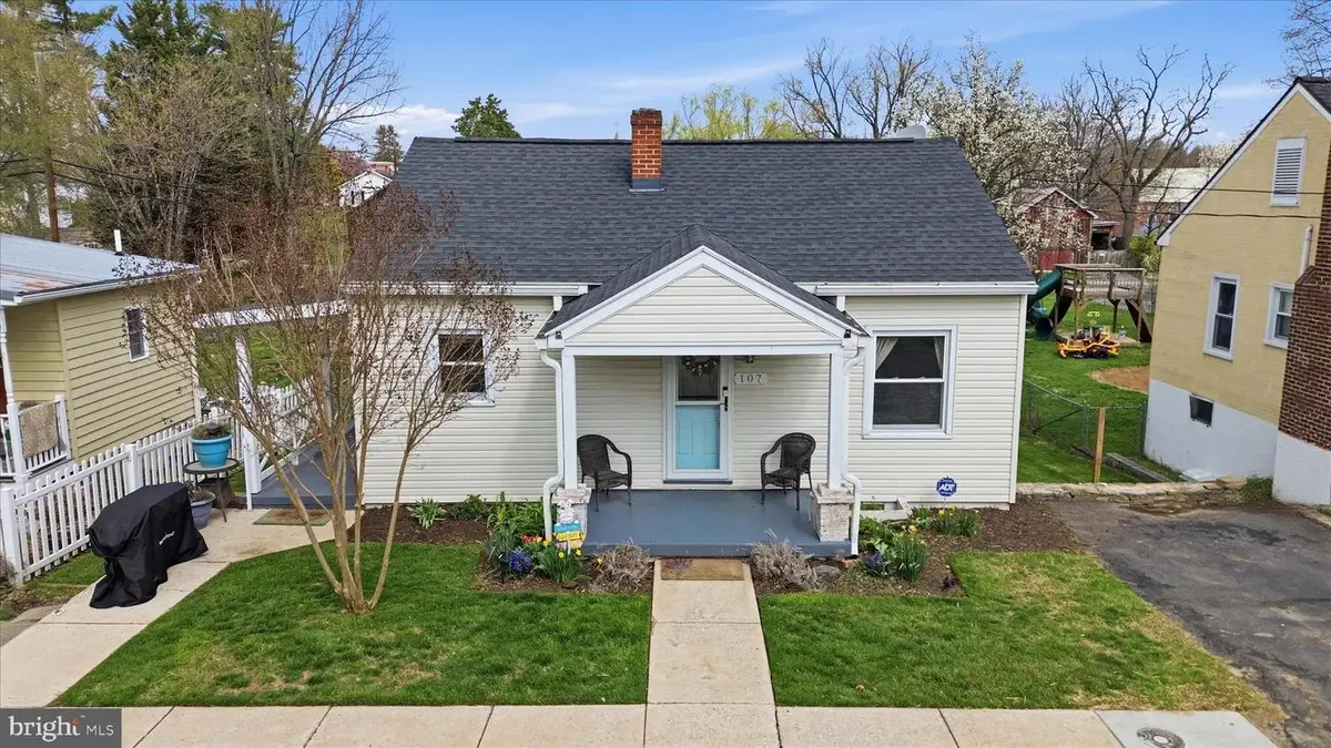 107 W Antietam St, Sharpsburg, MD 21782 - #1