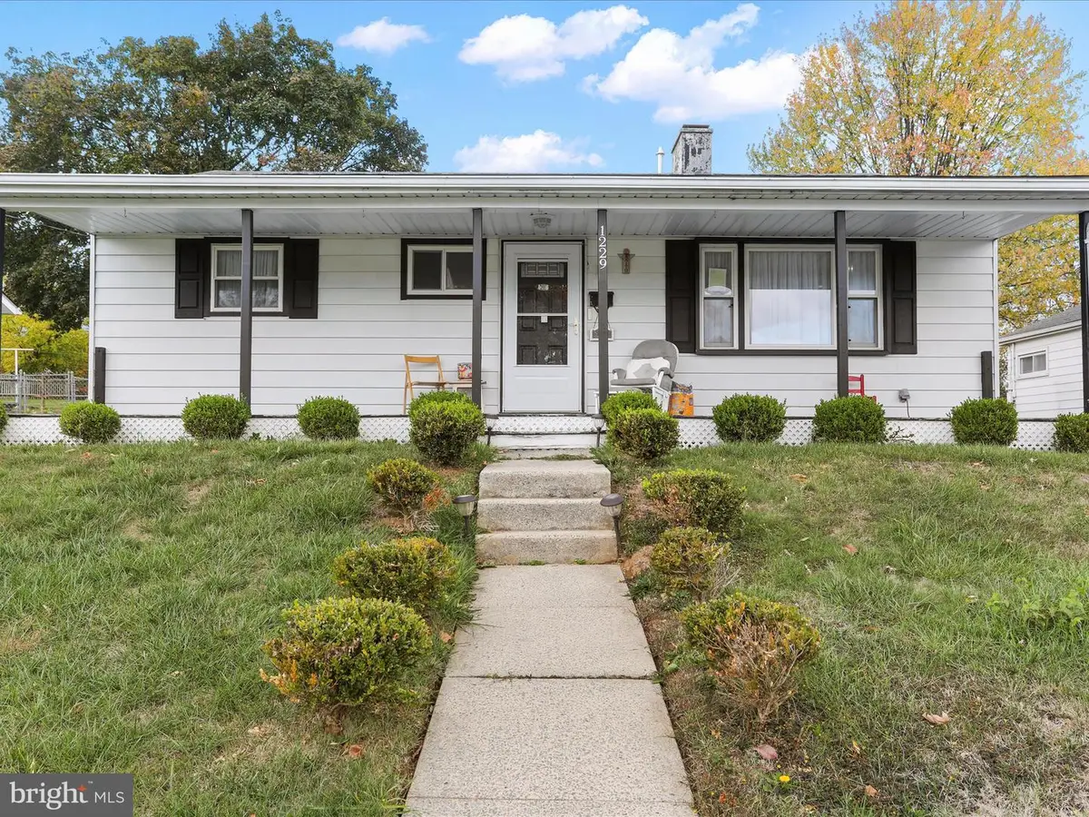 1229 Wayne Ave, Hagerstown, MD 21742 - #1