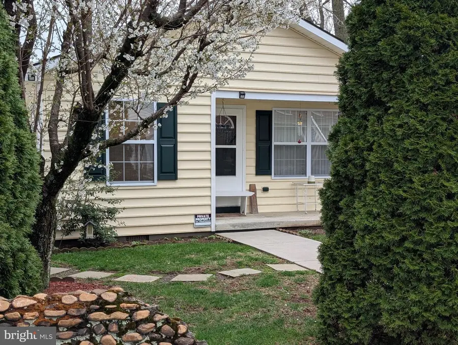 417 Liberty St, Hagerstown, MD 21740 - #3