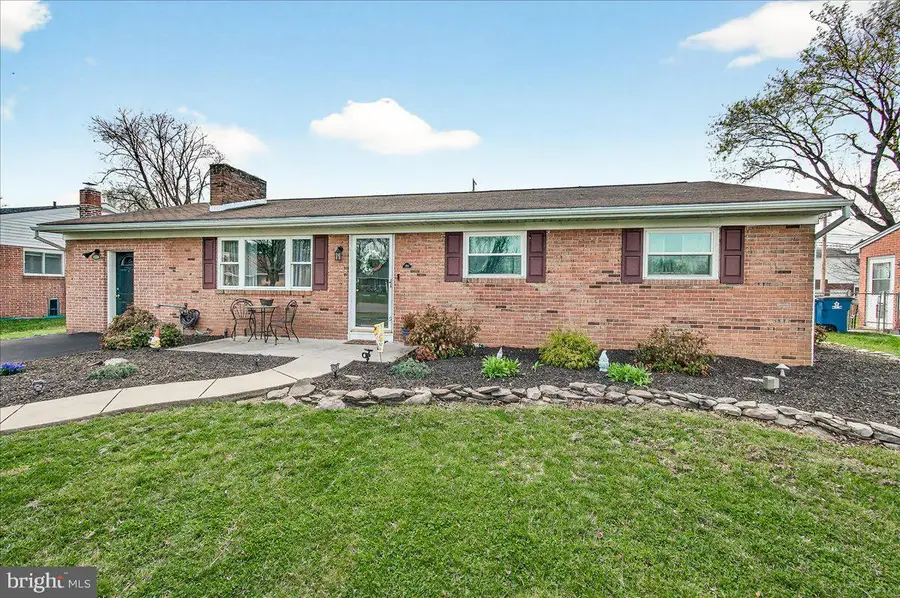 106 Harvard Rd, Hagerstown, MD 21742 - #2