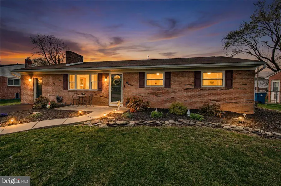 106 Harvard Rd, Hagerstown, MD 21742 - #3