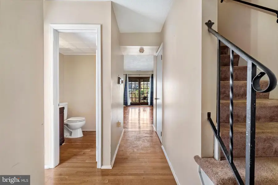 17918 Hickory Ln, Hagerstown, MD 21740 - #3