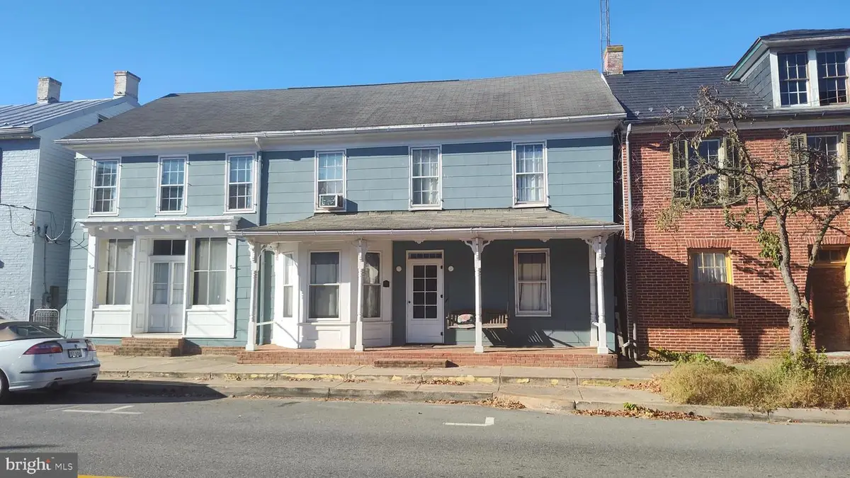 117 E Main St, Sharpsburg, MD 21782 - #1