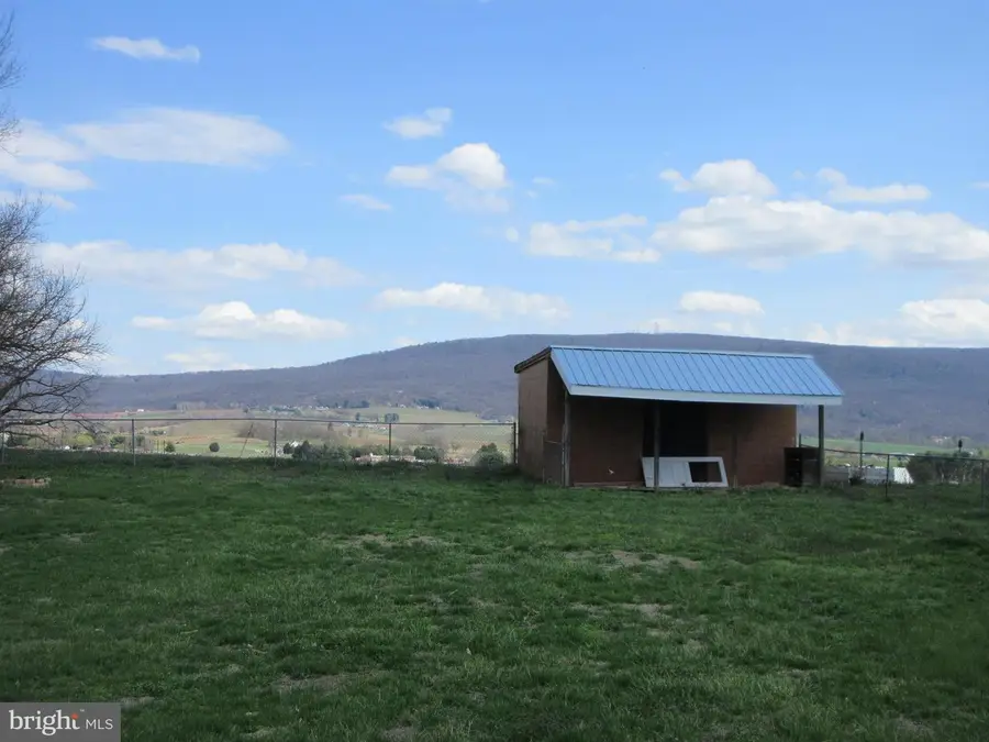 14545 Barkdoll Rd, Hagerstown, MD 21742 - #2