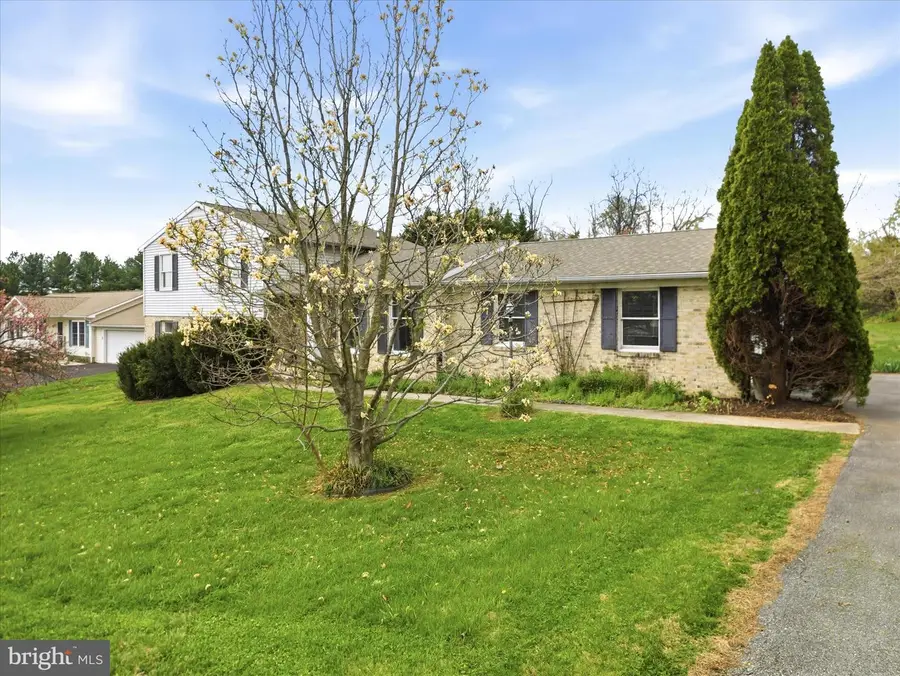 8 Taylor Dr, Keedysville, MD 21756 - #3