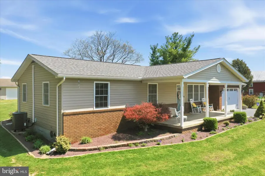 13117 Resh Rd, Hagerstown, MD 21740 - #2