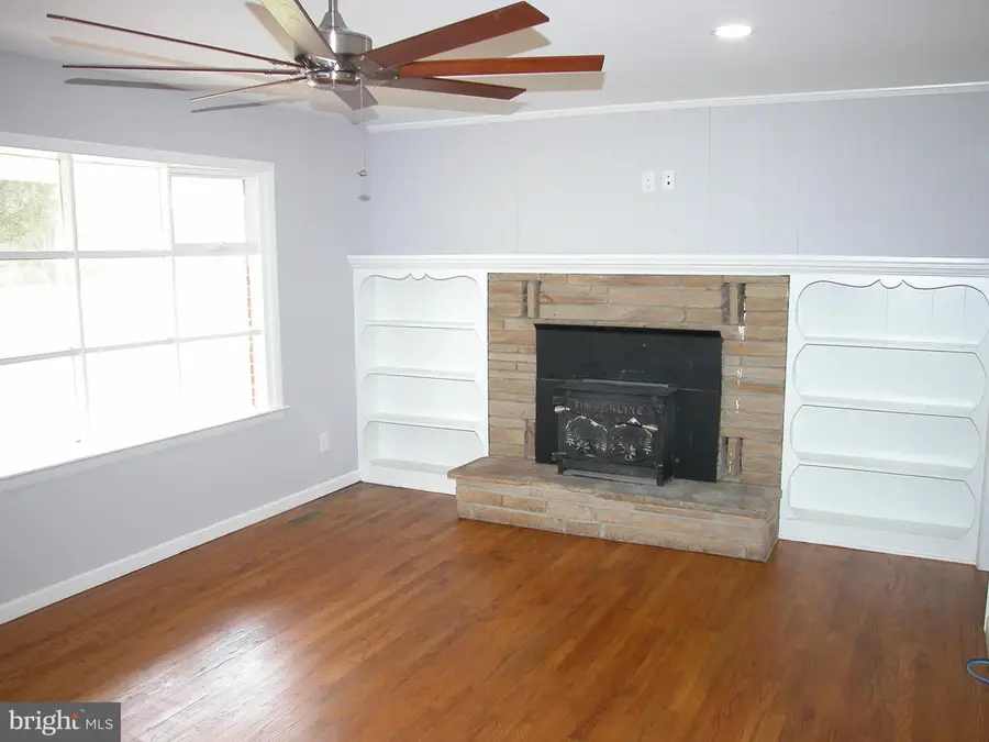 7504 Millstone Rd, Hancock, MD 21750 - #2