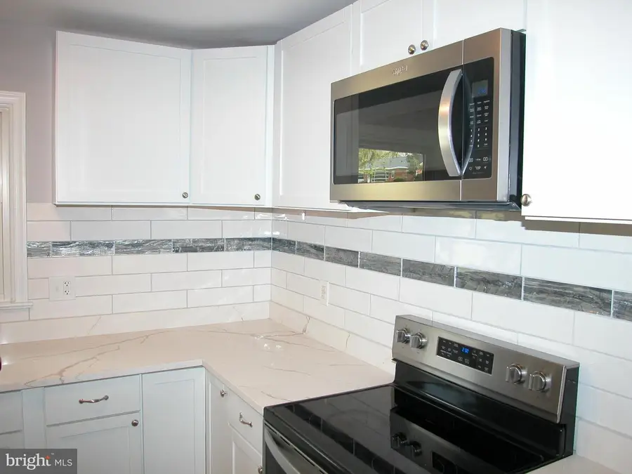 7504 Millstone Rd, Hancock, MD 21750 - #3