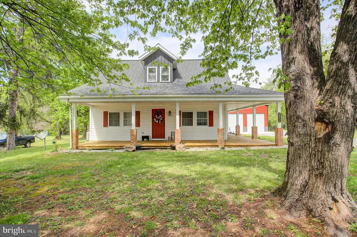 16458 Fairview Rd, Hagerstown, MD 21740 - #1