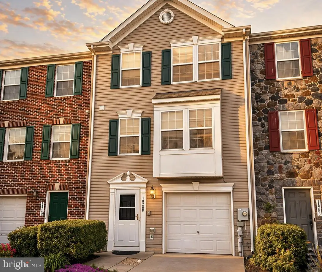 18266 Roy Croft Dr, Hagerstown, MD 21740 - #1