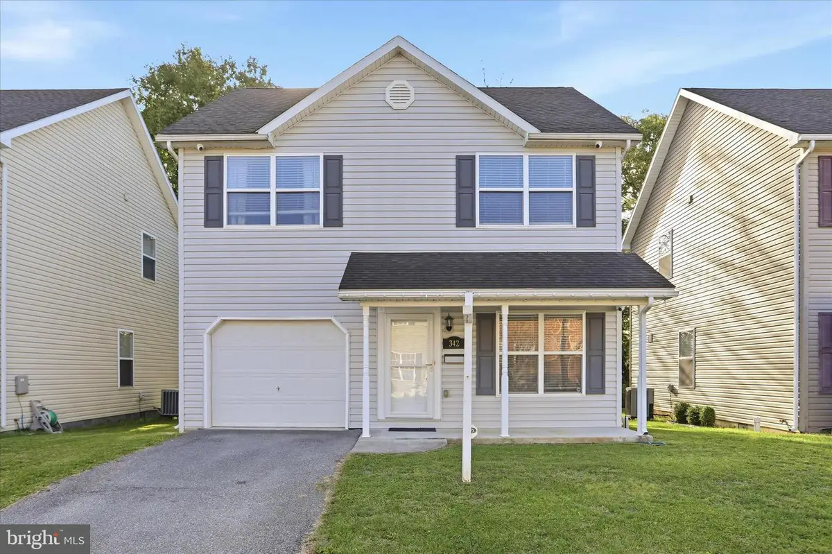342 Fridinger Ave, Hagerstown, MD 21740 - #1