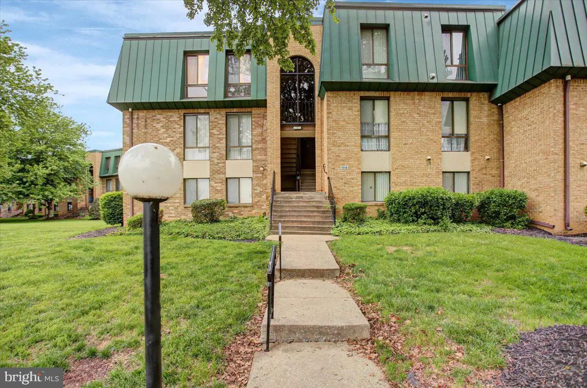 1018-301 Brinker Dr, Hagerstown, MD 21740 - #1