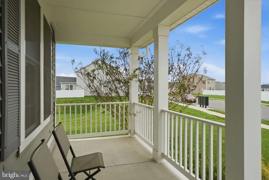 17438 Fitzhugh Ct, Hagerstown, MD 21740 - #2
