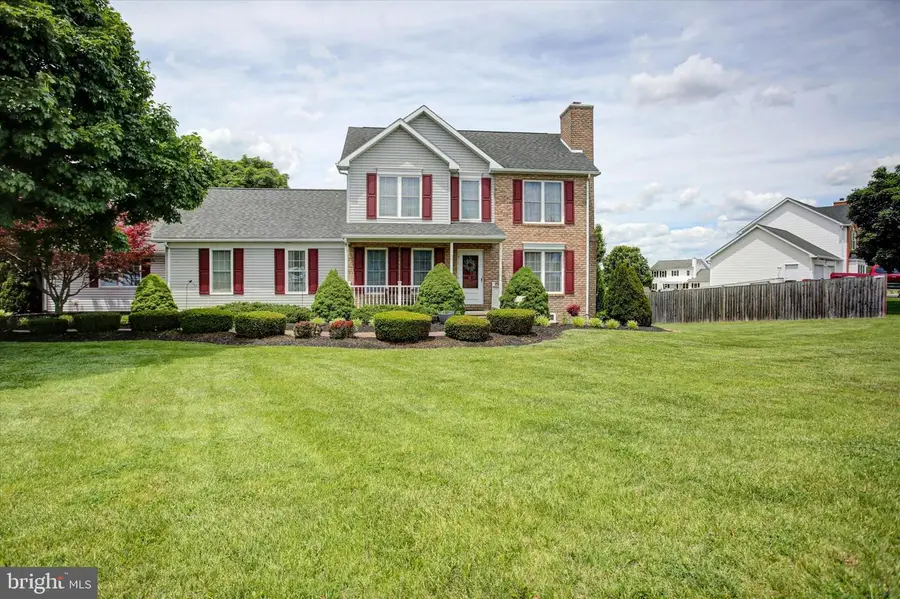 13418 Wellspring Dr, Hagerstown, MD 21740 - #3