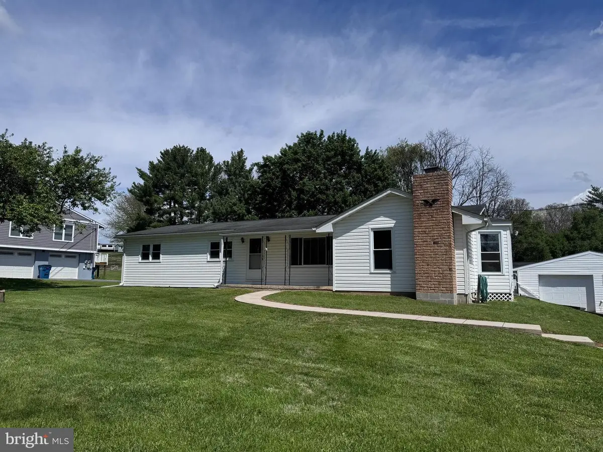 10031 Beaver Creek Church Rd, Hagerstown, MD 21740 - #1