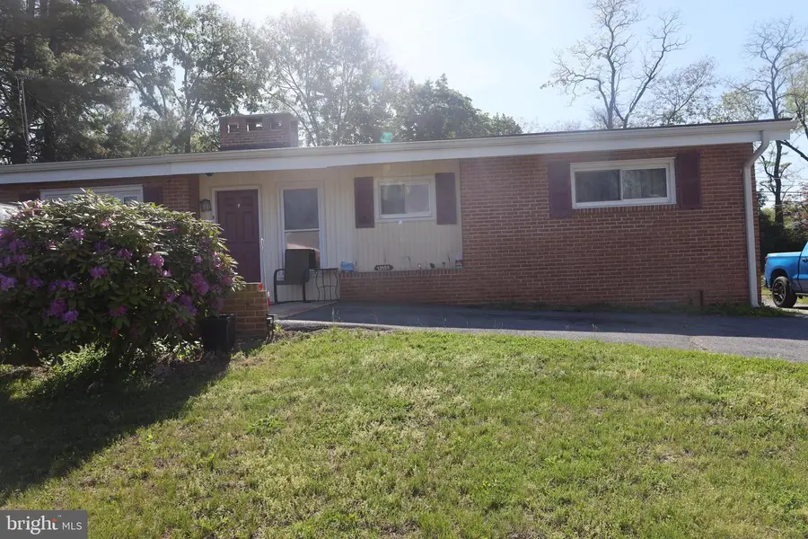 13559 Donnybrook Dr, Hagerstown, MD 21742 - #2